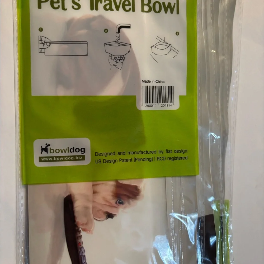 Dogtv pet travel bowl NWT